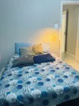 Private Room Near Camburi Waterfront