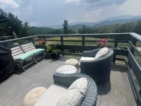 Fall Foliage! Jaw-Dropping Views. Gorgeous 4-Bed by Hiking Trails + the Lake 수나피 호텔