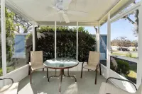 Quiet 2B/2B near Spanish Springs and Orange Blossom golf course in The Villages.