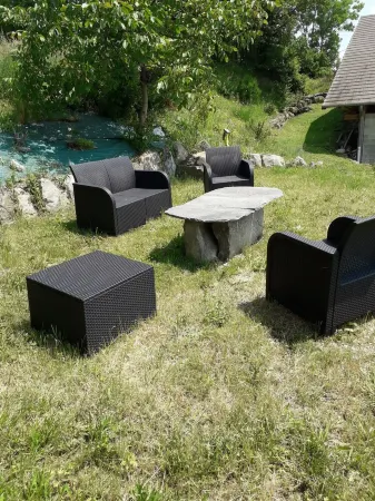 Village house Gîte de La Roche Отели в г. Сен-Жюльен-Шаптёй