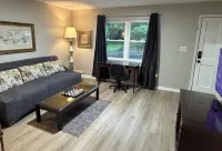 Washer, Dryer, Desk, Smart TV, Blackout Shades, Fully Stocked Kitchen Cookware