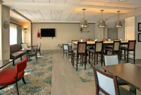 Hampton Inn Natchitoches - breakfast