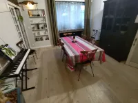 Charming and natural house โรงแรมในซ็องลิส