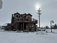 Stay at the Original Feed & Grain Building on Main Street in downtown Timnath Các khách sạn ở Timnath