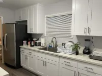 2-8 People,3 Bedrooms,2 Bathrooms, Close to Disneyland, Safe,Quiet,Pets Friendly Hotels in La Puente