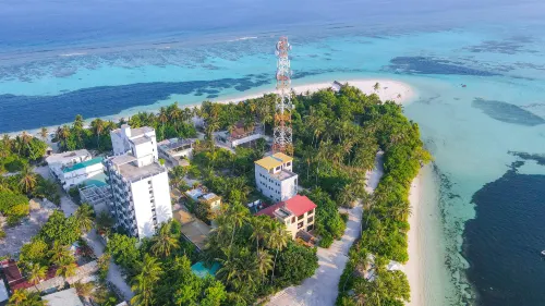 Ari Grand Hotel & Spa Hotels in Vilamendhoo