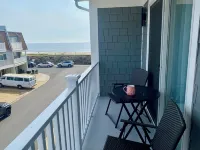 Brand-new Luxury oceanfront townhouse in Sea Bright – 200 Feet from the Beach Hotels in Sea Bright