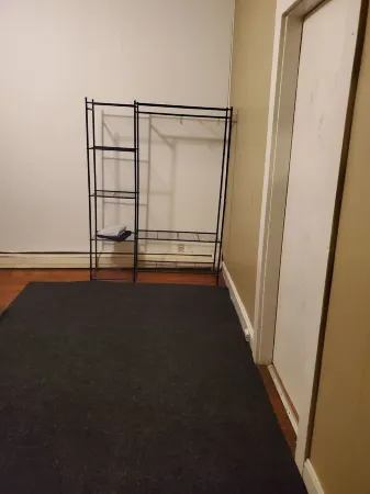 Charming 3-bedroom apartment with WiFi, AC in pleasant Waterville