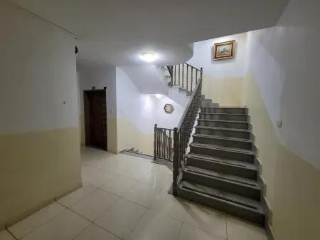 2 Bedroom Kattom Furnished Apartments 9, Ramallah, Prime Location Отели в г. Ramallah