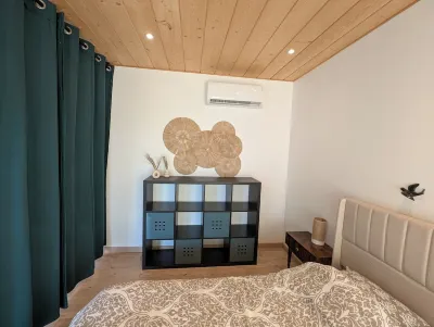 Superb new T2 - 5min from town center - meadow view Hotels in der Nähe von Dinosaur'Istres