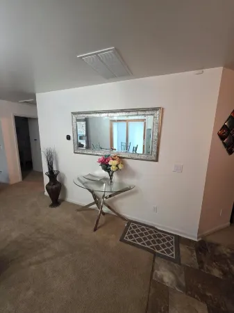 3-bedroom house in tranquil Baldwin with AC, WiFi. Enjoy a peaceful getaway.