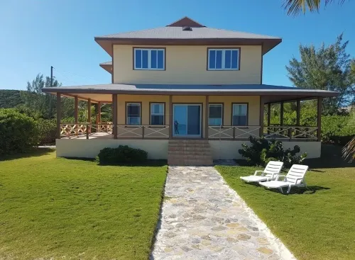 The Cedar Beach House – Exuma Escape w/ Private Beach & Tour Options Hotels in Moss Town