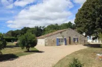 CHAI MISS TANTINE Hotels in Gemozac