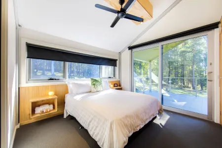 Nine Steps - private estate on 29 acres with stunning views of Mount Buffalo