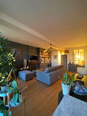 Character house in town center. Ideal for friends and families! Hotels in Pons