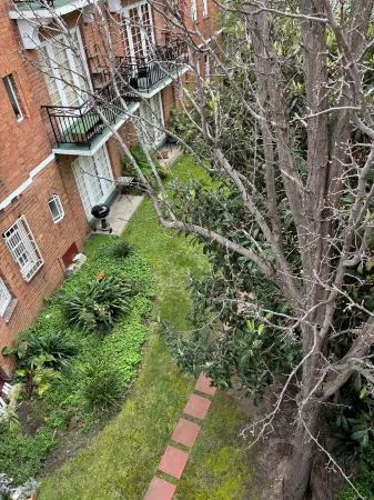 MCG/Rod Laver minutes away! Roof-top apartment with city  and garden views Отели рядом с достопримечательностью «Беррарунг Марр»