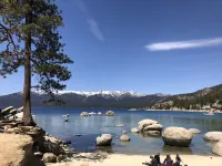 Lake Tahoe Getaway with Pool, Hot Tub, Tennis Court! Near Beaches & Restaurants