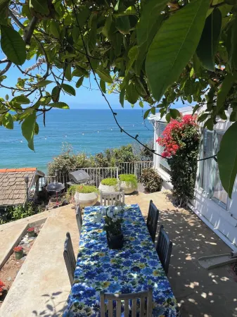 100' of Ocean Frontage at Moonlight Beach