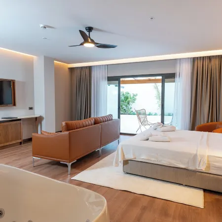 Cunda Kızılca Deluxe Hotel & SPA