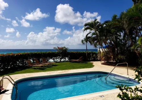 Beachfront Apartment in St. Lawrence Gap - Close To Your Every Need - 4-Star