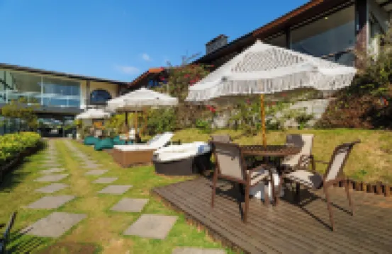 克里斯健康度假村飯店 象山附近的飯店