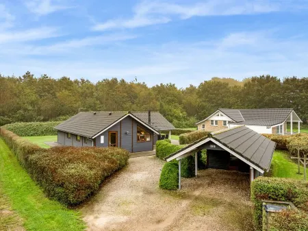 "Sarah" Отели в г. Ansager