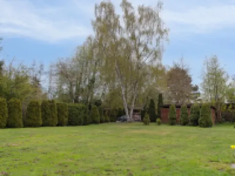 "Undis" - 660m from the Sea