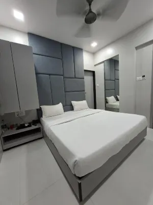 호텔 복스톤 사르다르 발라브 바이 파텔 우다얀 주변 호텔