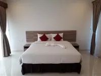 Country Woods Jakarta Hotel a East Ciputat