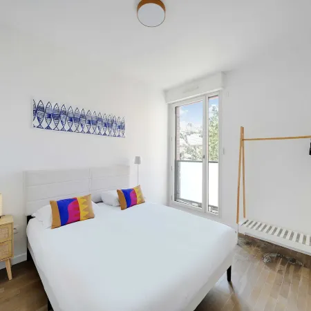 Charming apartment - 2BR-4P- Balcony- Malakoff