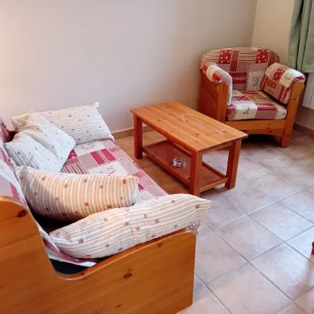 Apartment in Termignon with Ski-In/Ski-Out