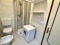 Moderno appartamento con balcone vista piscina - balcone