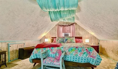 Poconos Getaway with Hot Tub & Fire Pit /Close to Attractions, Fun for Everyone! Hotel a Tunkhannock Township