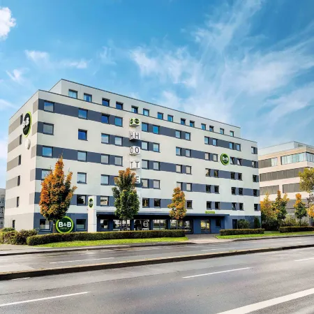 B&B HOTEL Wiesbaden-Hbf Отели рядом с достопримечательностью «Вестенд»