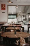 芳酒店