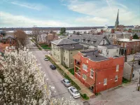 The Harrison D / Steps from EVV Riverfront 1BD/1BA Apartment