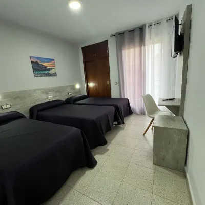 Hotel Congra Hotels near Dos Mares Shopping Centre