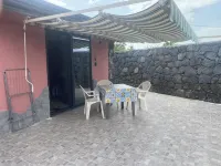 Cosy and character-filled studio apartment near Beaches Taormina and Mount Etna Các khách sạn ở Mascali