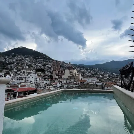 Hotel Casa Dominguez