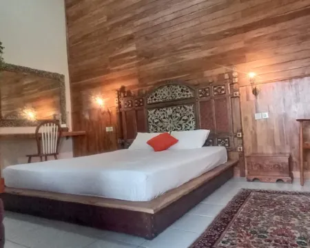 Chody House Hotels in Jepara