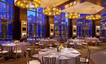 Sheraton Grand Chicago Riverwalk