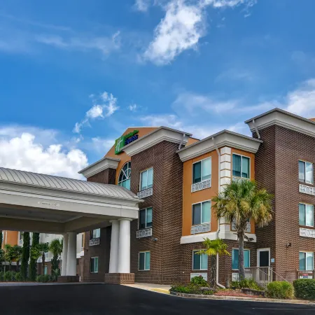Holiday Inn Express & Suites ANDERSON-I-85 (HWY 76, EX 19B) by IHG