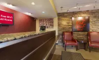 沃倫底特律紅頂飯店
