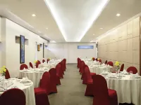 Ibis Styles Solo Hotels in Banjarsari