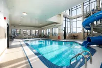 Holiday Inn Express LETHBRIDGE SOUTHEAST by IHG - piscine