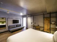 Ibis Porto Centro Mercado Do Bolhao Отели рядом с достопримечательностью «Санто-Ильдефонсо»