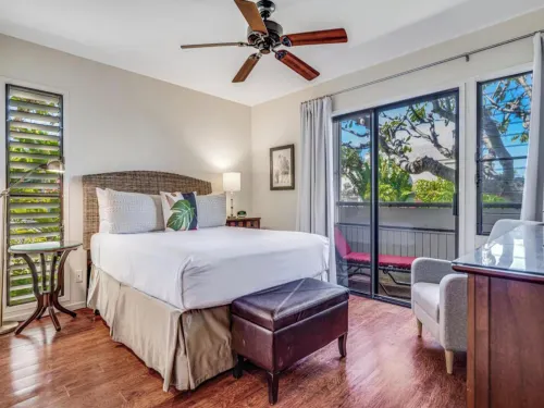 Wailea Ekolu Village - CoralTree Residence Collection - Resorts