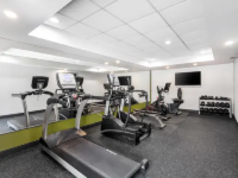 Spark by Hilton Alpharetta Roswell Hotels in Alpharetta