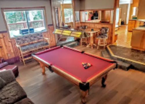 Hot Tub Pool Table Views Decks Game Room by Heavenly Ski Beach Casino Forest 10