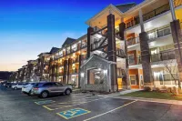 New Listing Ozark Views at Majestic - Perched on the Hills